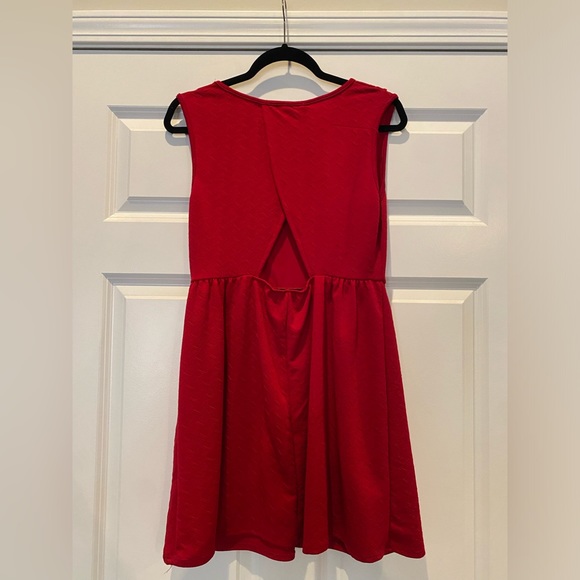 Red Dress - Picture 2 of 5